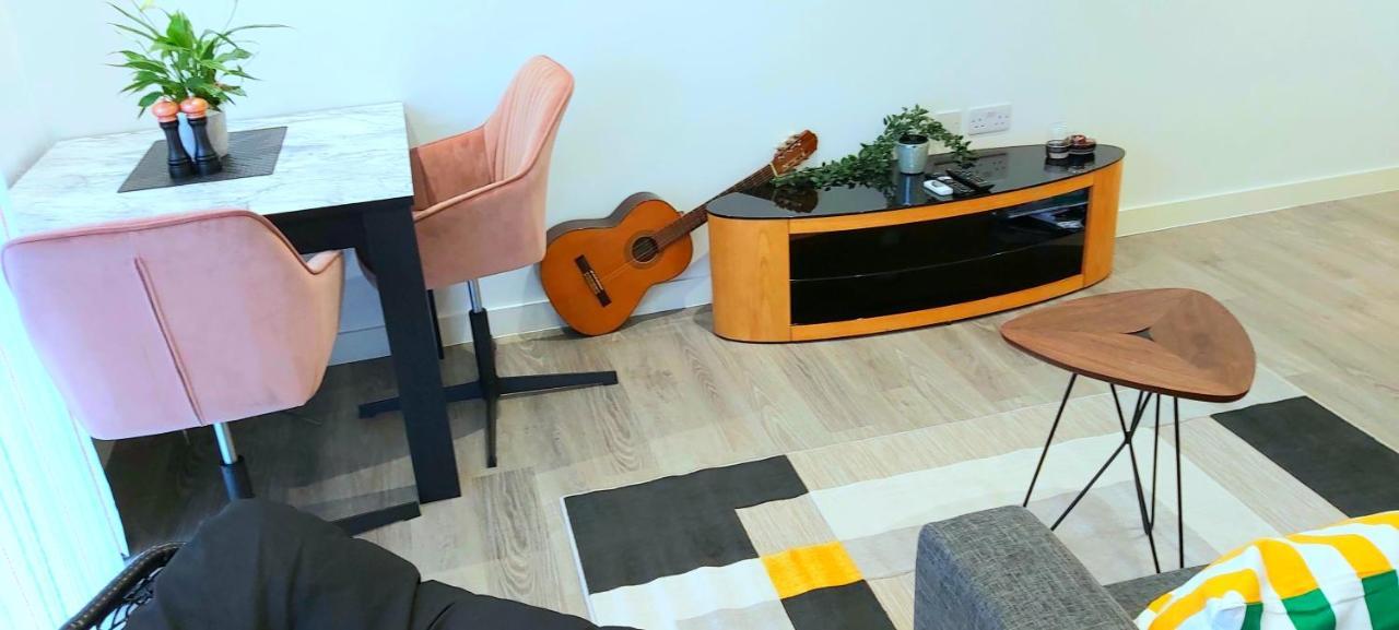 Great Studio Apartments - Netflix, Wifi, Digital Tv 셰필드 외부 사진