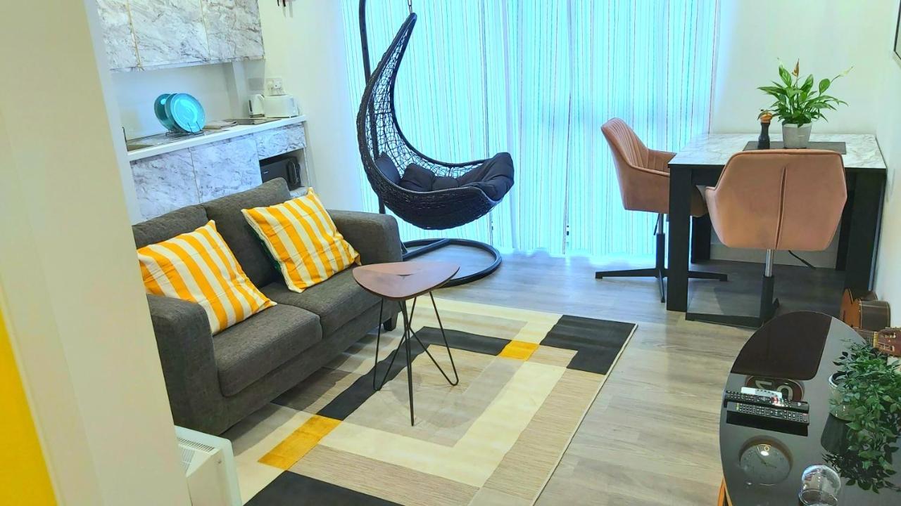 Great Studio Apartments - Netflix, Wifi, Digital Tv 셰필드 외부 사진